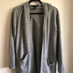 Forever 21 cardigan with pockets and hood🤩
